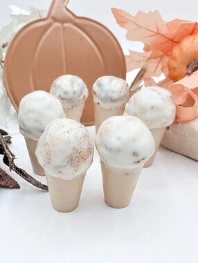 Pumpkin cinnamon spice frappiccano Icecream wax melts!